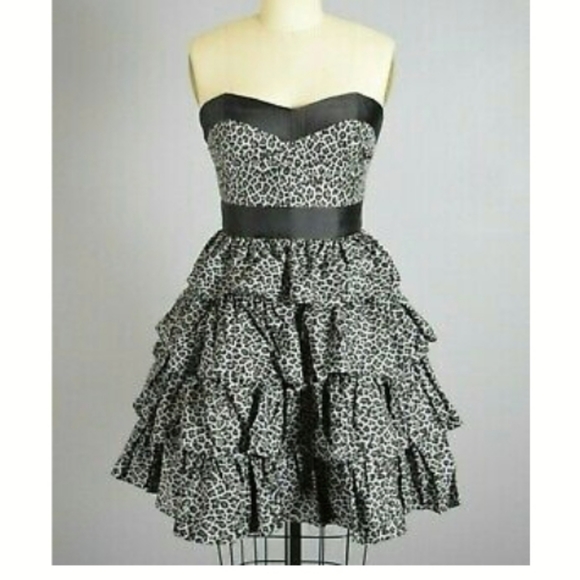 Betsey Johnson dress - Picture 5 of 5